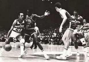 BING AND EARL ONE ON ONE