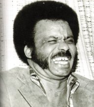 PETEY GRINS FROM EAR TO EAR