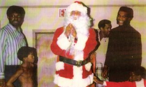 SANTA'S HELPERS ROY HAROLD